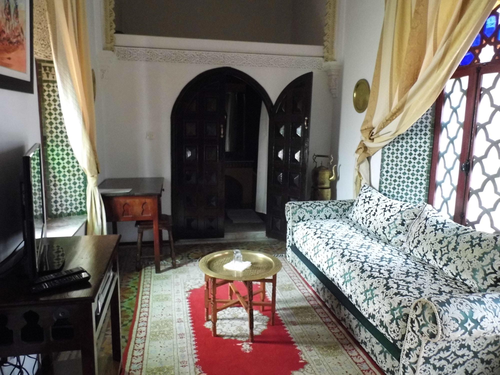Riad A La Belle Etoile Salé Buitenkant foto
