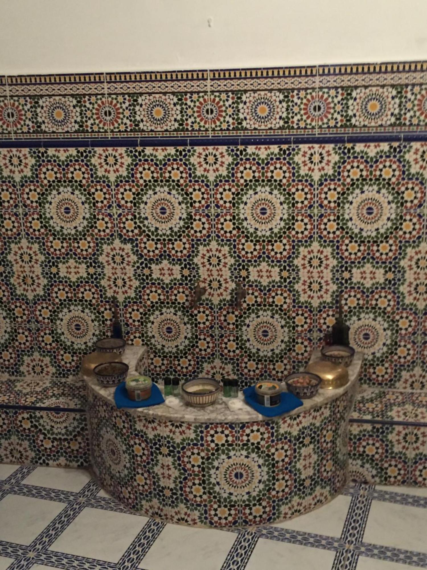 Riad A La Belle Etoile Salé Buitenkant foto