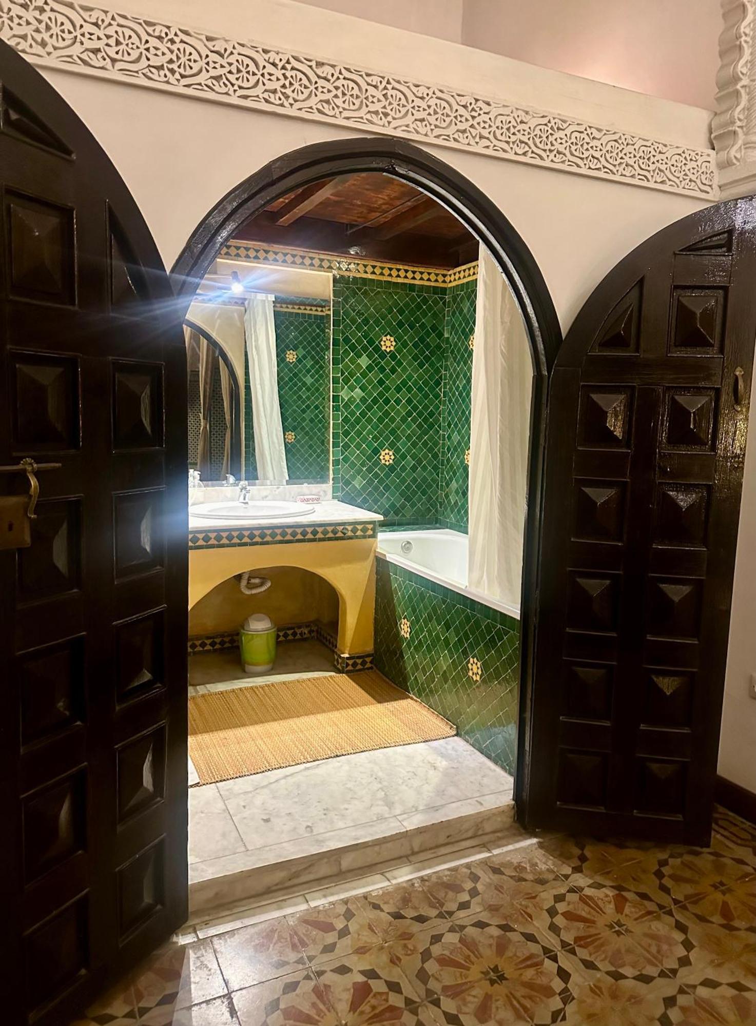 Riad A La Belle Etoile Salé Buitenkant foto